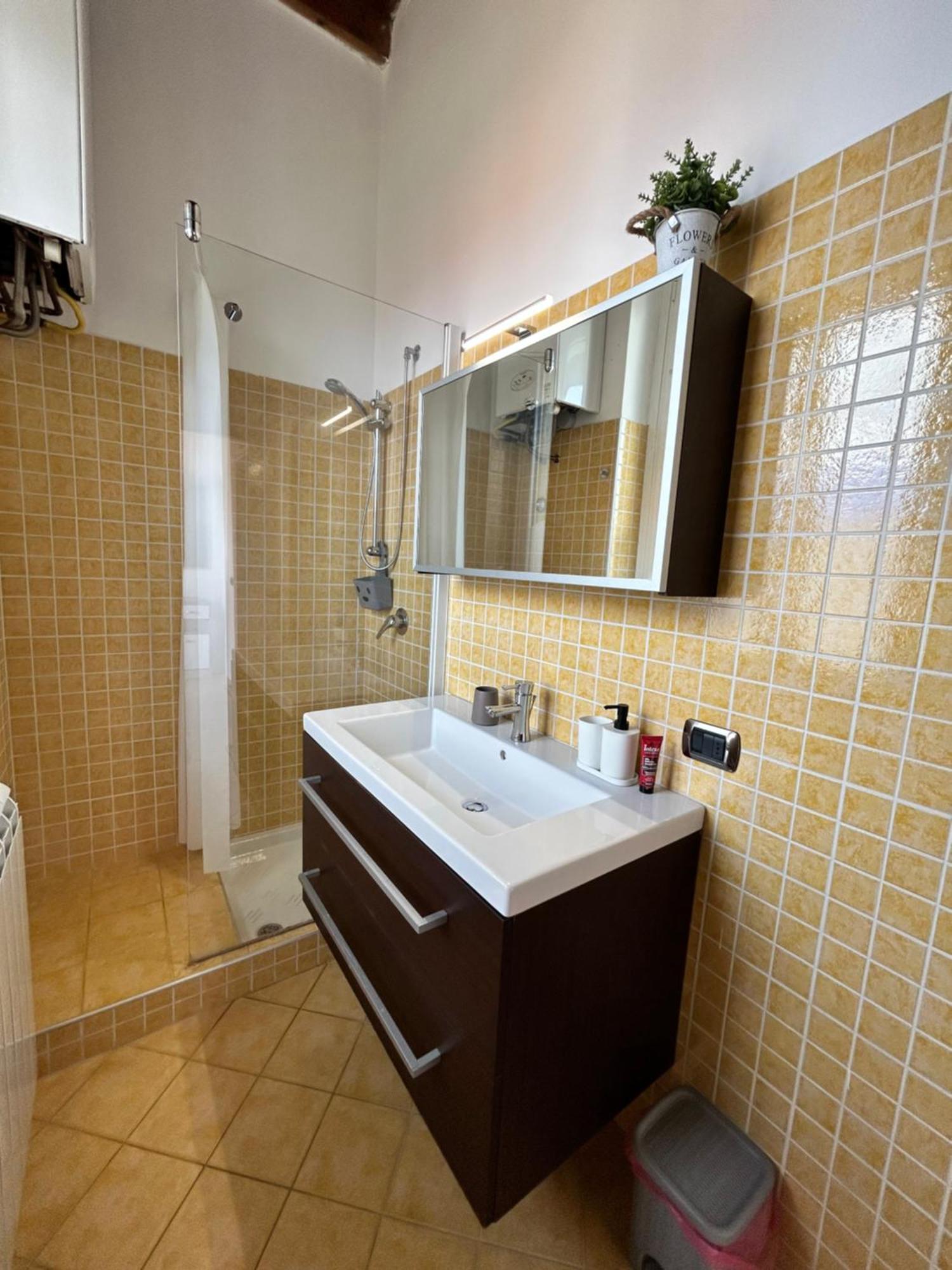 Residenza Dora Apartment Inveruno Luaran gambar